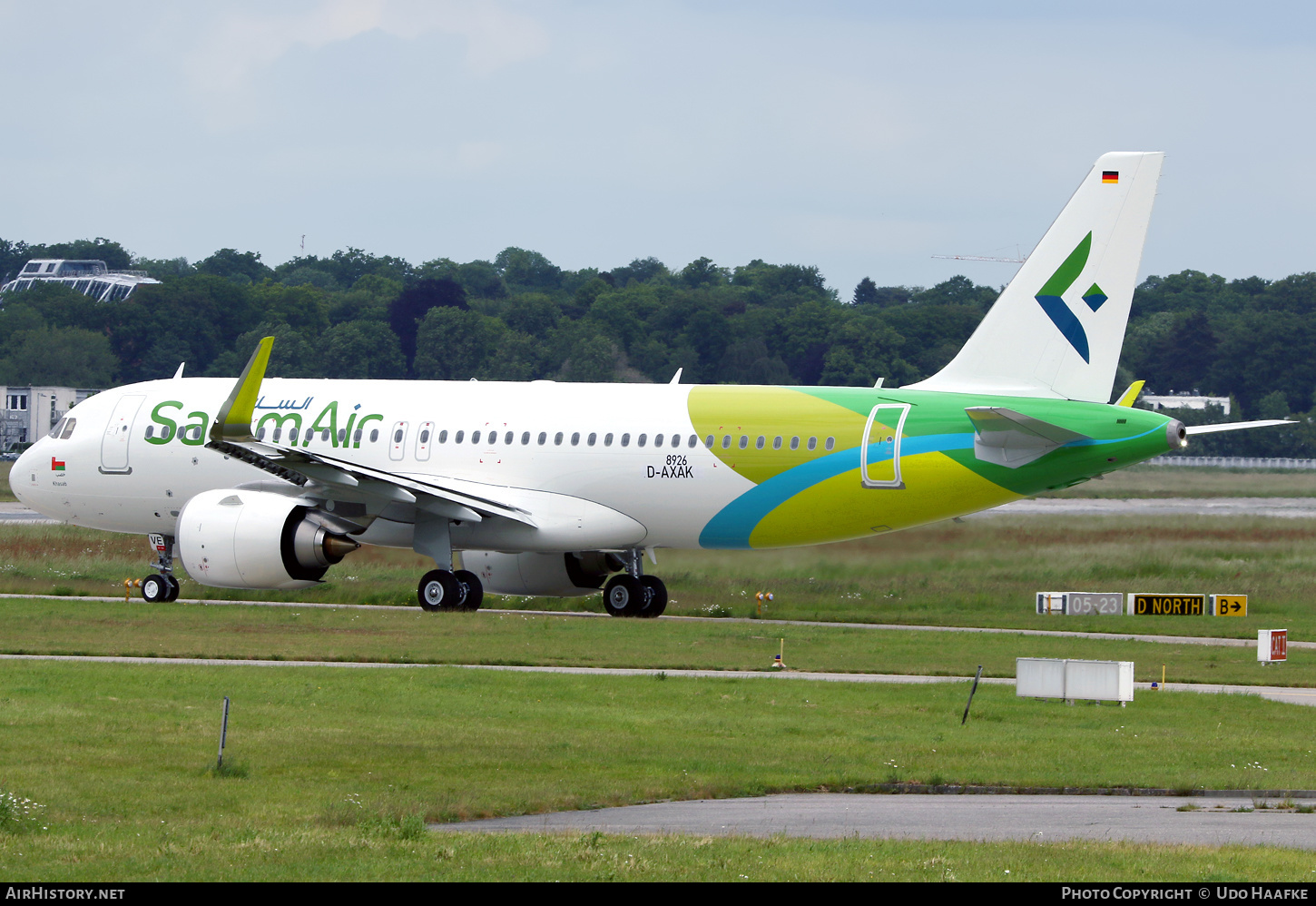 Aircraft Photo of A4O-OVE / D-AXAK | Airbus A320-251N | Salam Air | AirHistory.net #410077