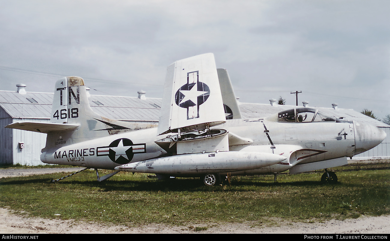 Aircraft Photo of 124618 | Douglas EF-10B Skyknight | USA - Marines | AirHistory.net #410119