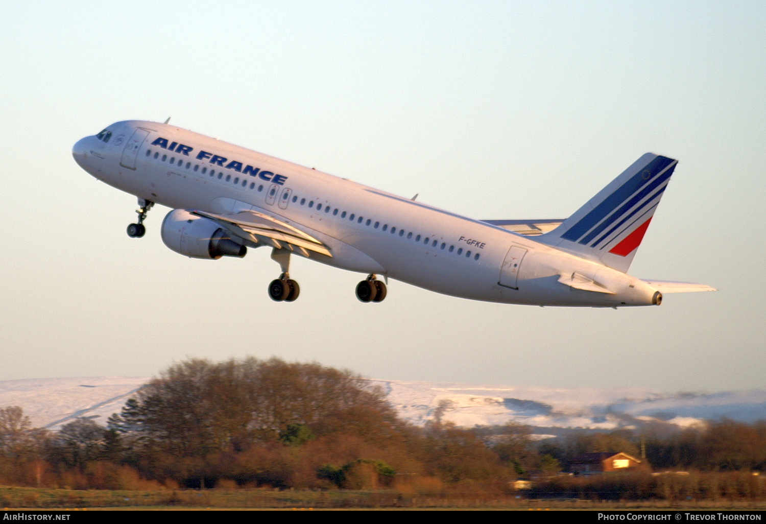 Aircraft Photo of F-GFKE | Airbus A320-111 | Air France | AirHistory.net #410146