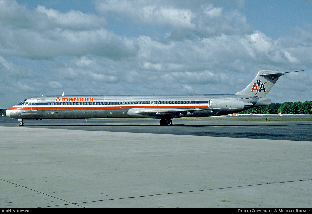 Aircraft Photo of N7544A | McDonnell Douglas MD-82 (DC-9-82) | American Airlines | AirHistory.net #410155