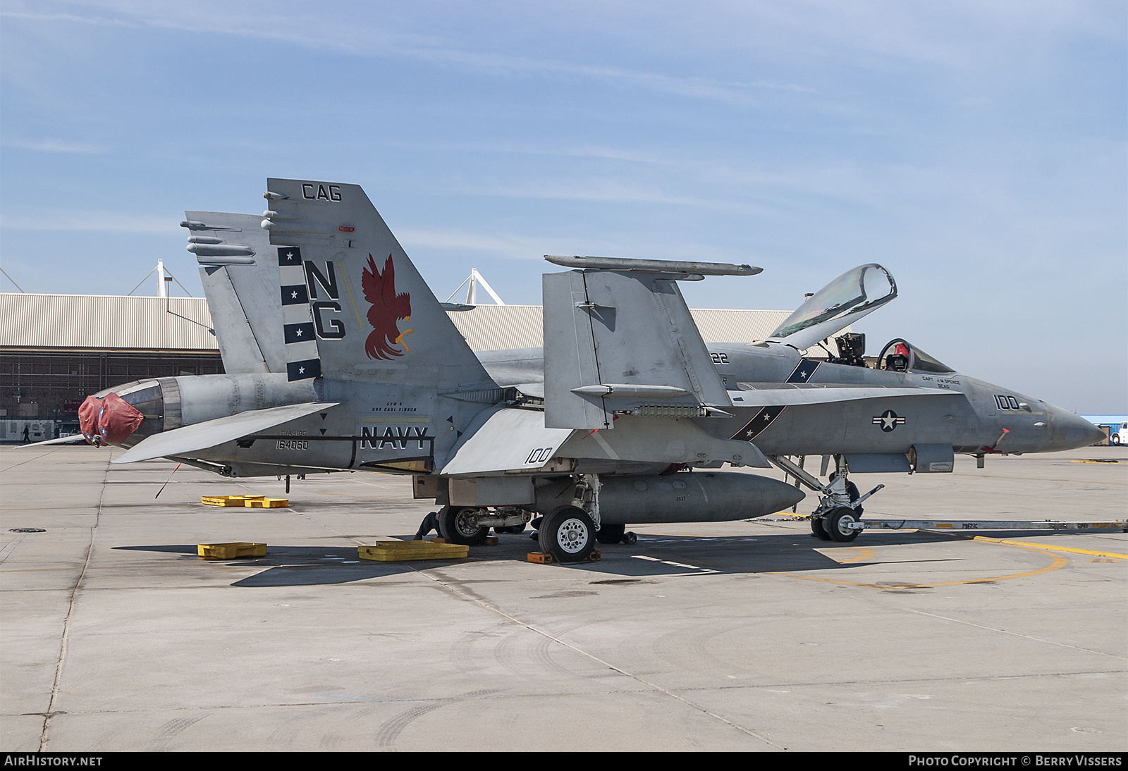Aircraft Photo of 164060 | McDonnell Douglas F/A-18C Hornet | USA - Navy | AirHistory.net #410215
