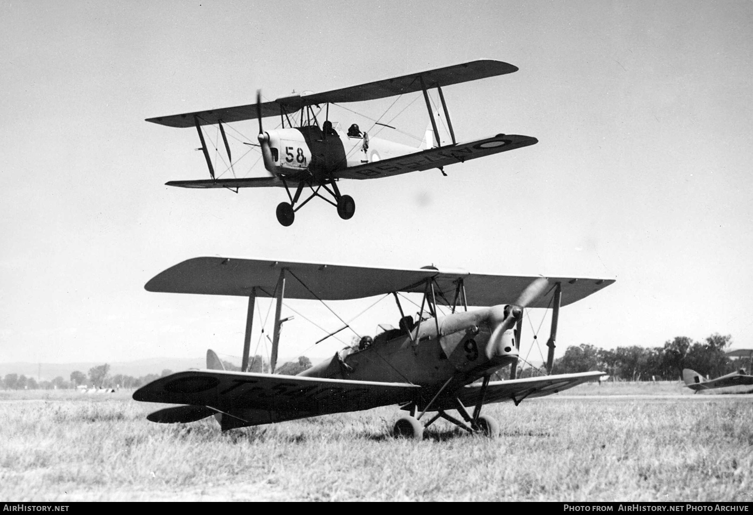 Aircraft Photo of T5409 | De Havilland D.H. 82A Tiger Moth | Australia - Air Force | AirHistory.net #410305