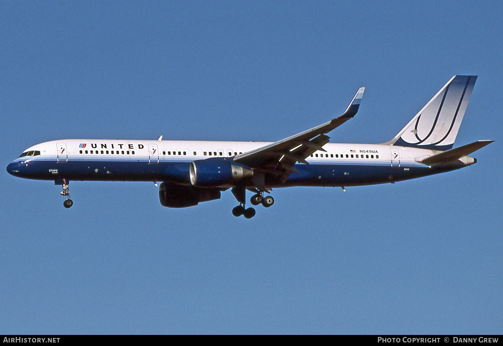 Aircraft Photo of N549UA | Boeing 757-222 | United Airlines | AirHistory.net #410398