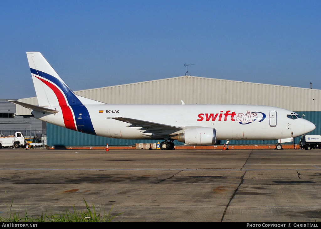 Aircraft Photo of EC-LAC | Boeing 737-3M8(SF) | Swiftair | AirHistory.net #410481