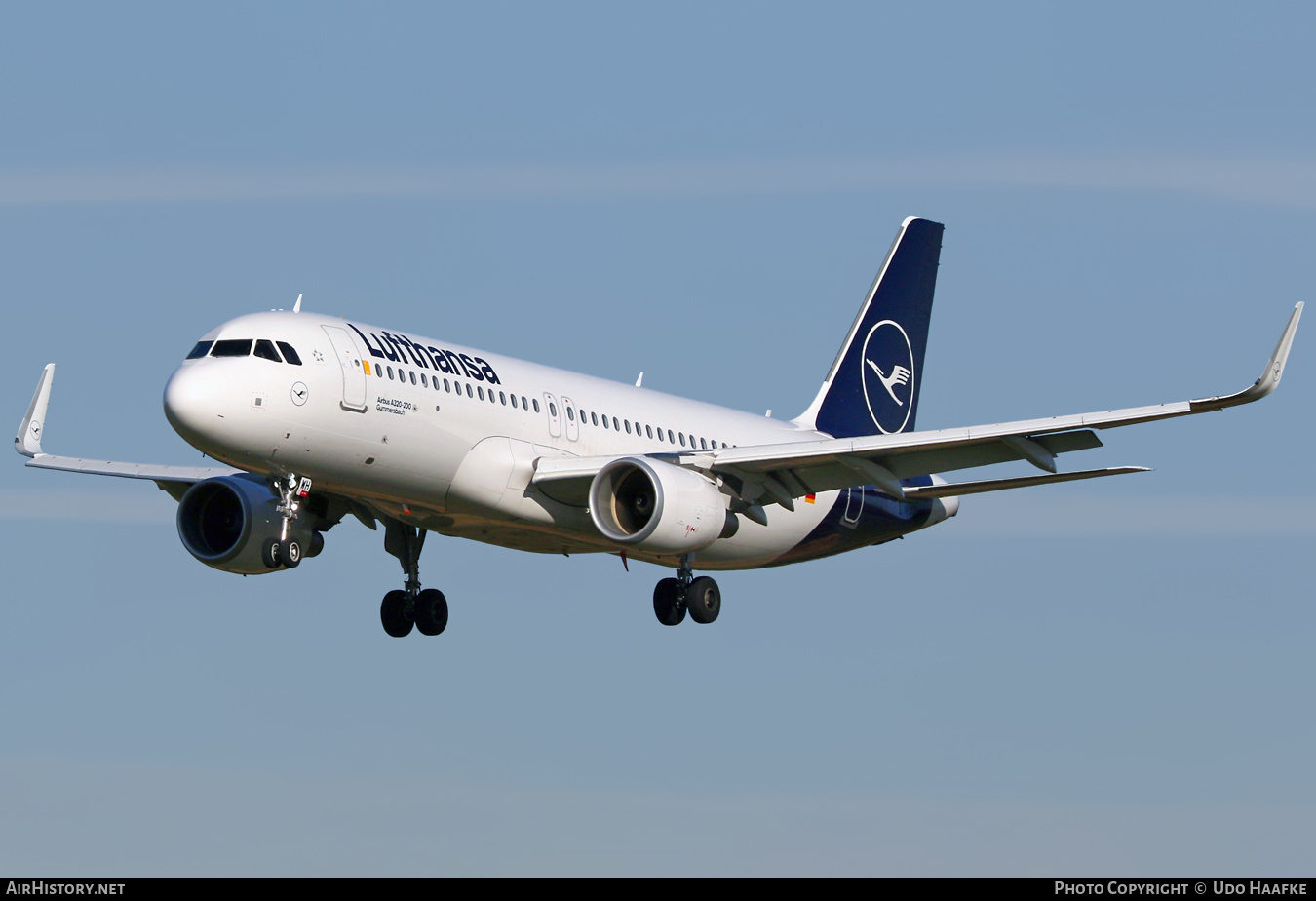 Aircraft Photo of D-AIWH | Airbus A320-214 | Lufthansa | AirHistory.net #410528