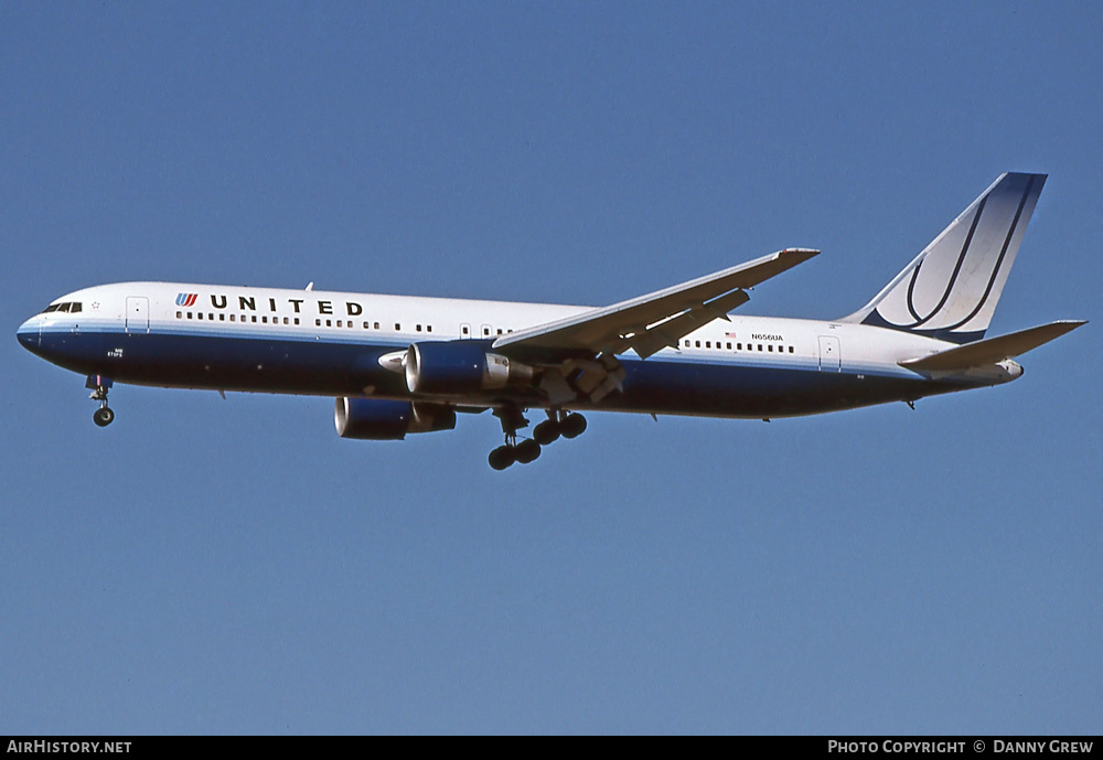 Aircraft Photo of N656UA | Boeing 767-322/ER | United Airlines | AirHistory.net #410711