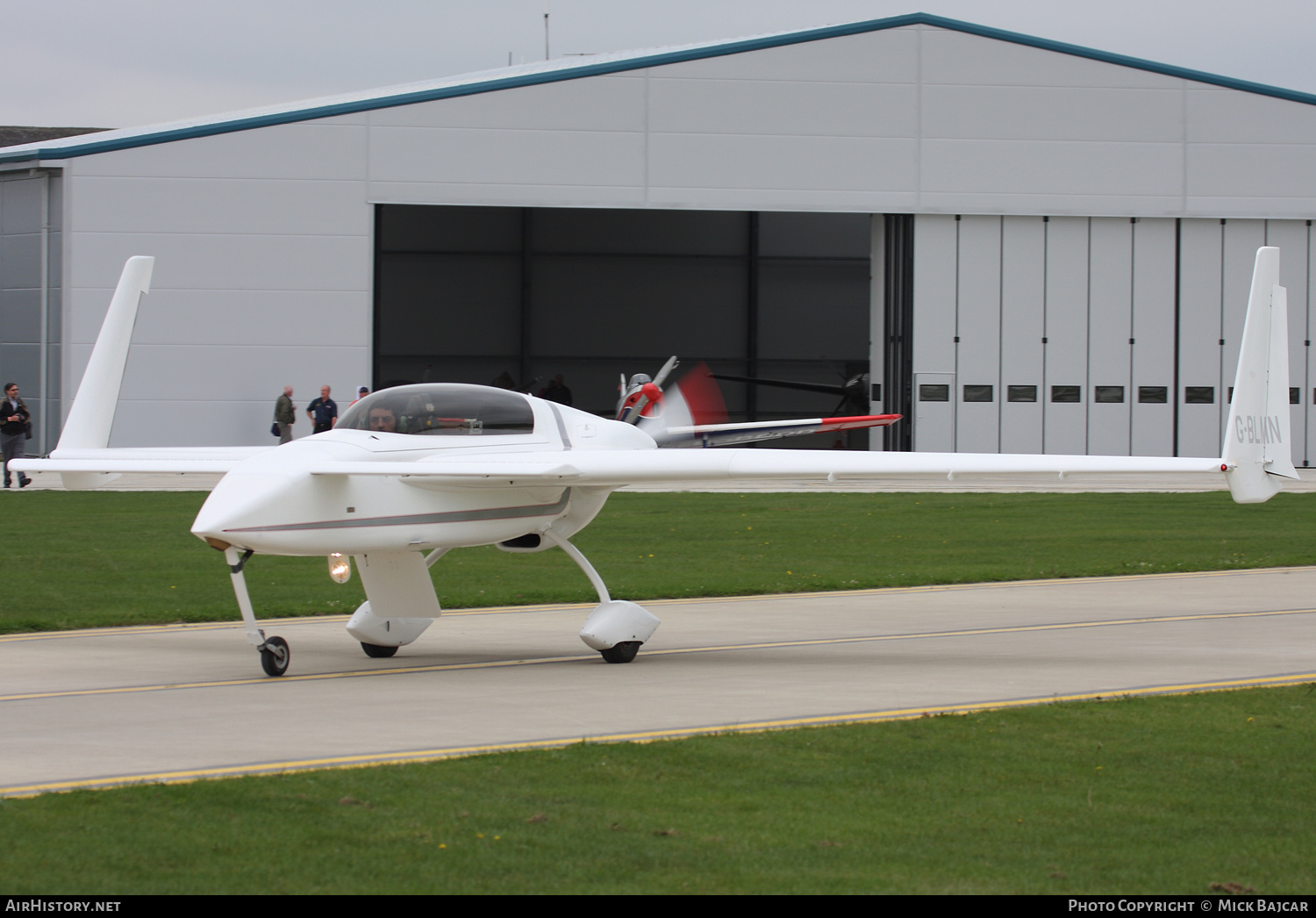 Aircraft Photo of G-BLMN | Rutan 61 Long-EZ | AirHistory.net #410775