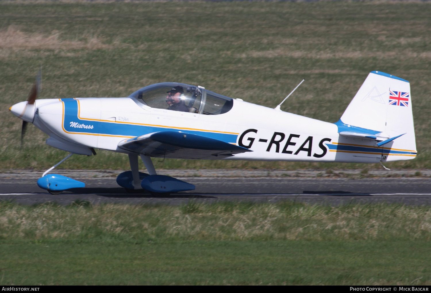 Aircraft Photo of G-REAS | Van's RV-6A | AirHistory.net #410823