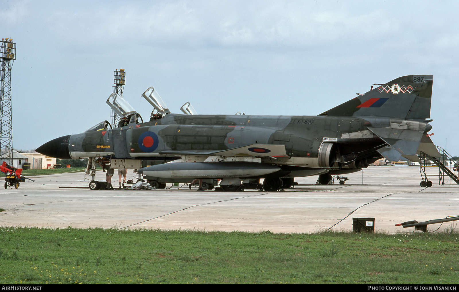 Aircraft Photo of XT897 | McDonnell Douglas F-4M Phantom FGR2 | UK - Air Force | AirHistory.net #410889