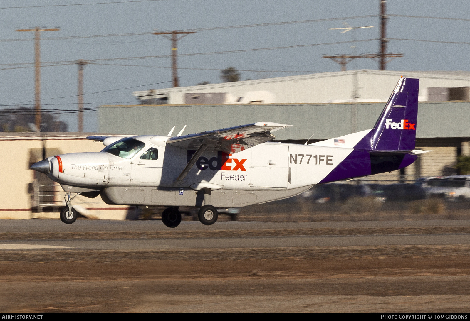 Aircraft Photo of N771FE | Cessna 208B Super Cargomaster | FedEx Feeder | AirHistory.net #410950