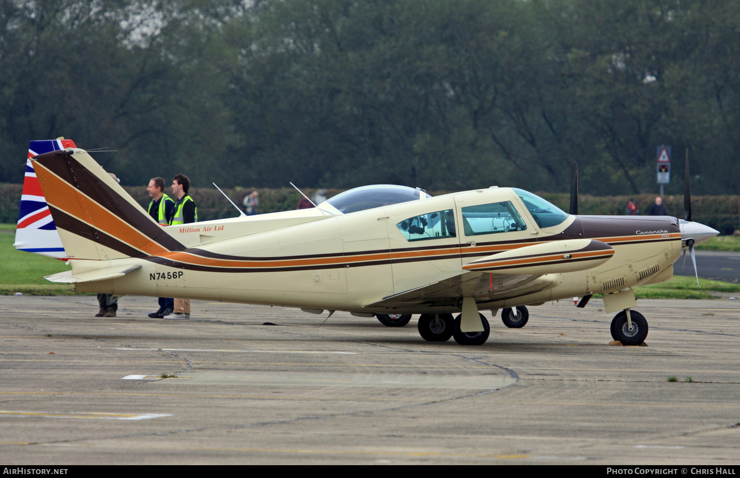 Aircraft Photo of N7456P | Piper PA-24-250 Comanche | Million Air | AirHistory.net #410976