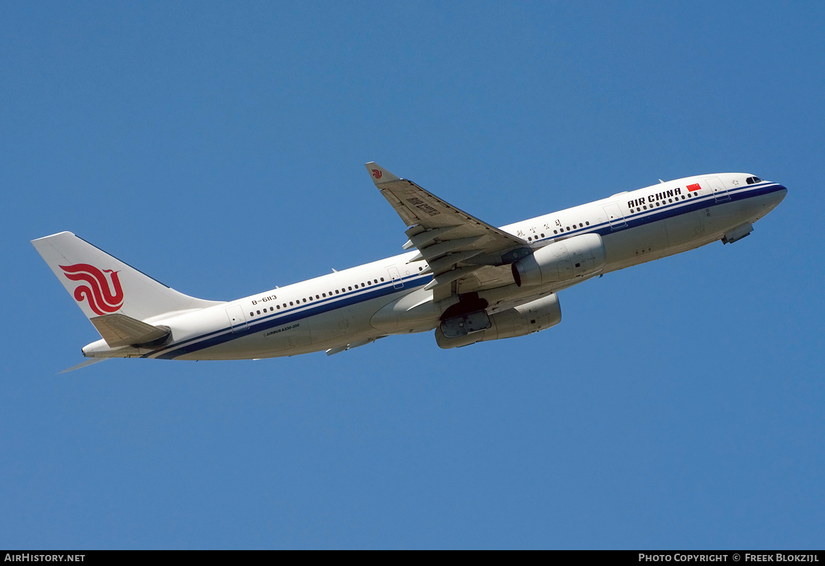 Aircraft Photo of B-6113 | Airbus A330-243 | Air China | AirHistory.net #411001