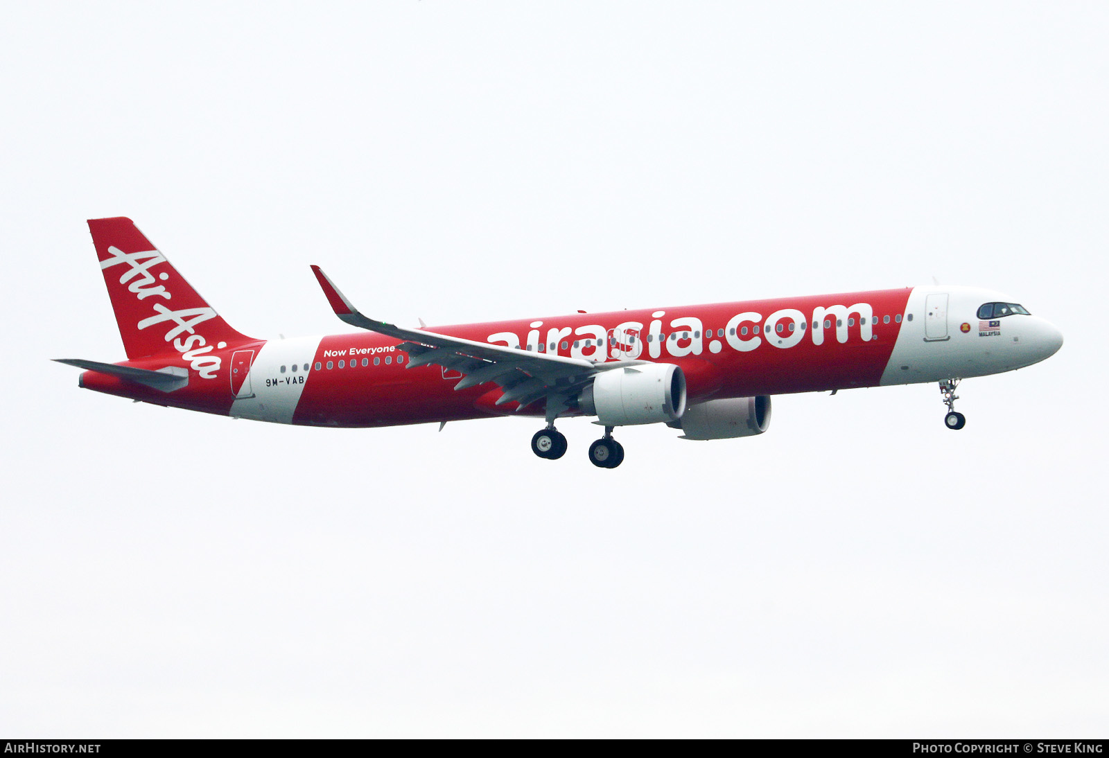 Aircraft Photo of 9M-VAB | Airbus A321-251NX | AirAsia | AirHistory.net #411008