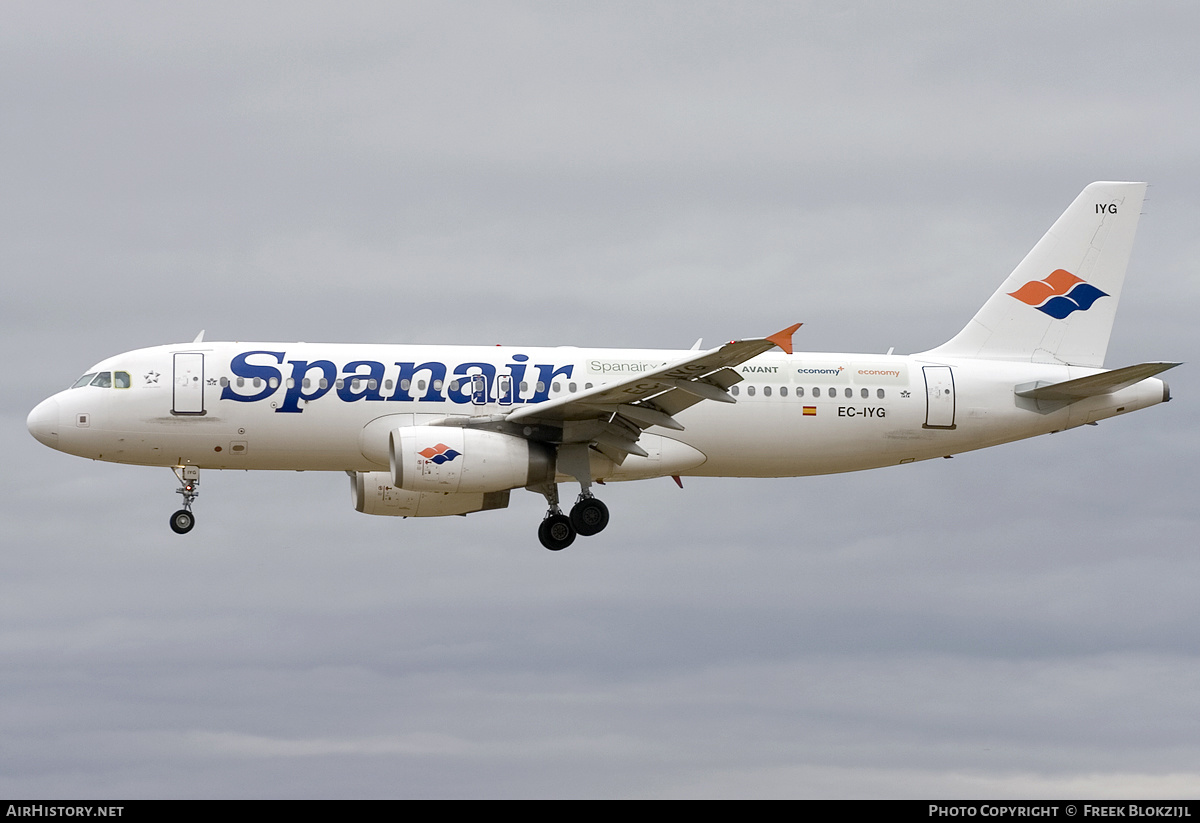 Aircraft Photo of EC-IYG | Airbus A320-232 | Spanair | AirHistory.net #411037