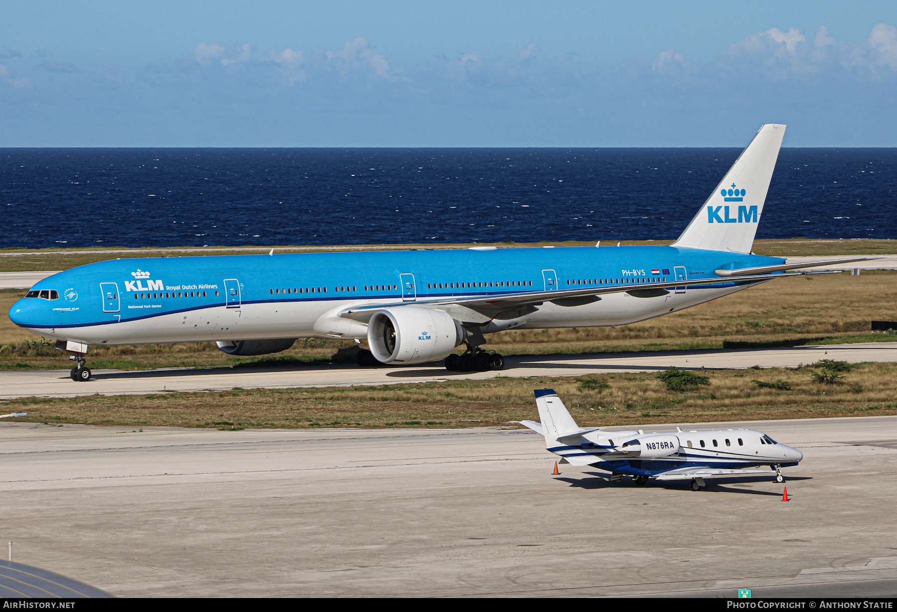 Aircraft Photo of PH-BVS | Boeing 777-300/ER | KLM - Royal Dutch Airlines | AirHistory.net #411061