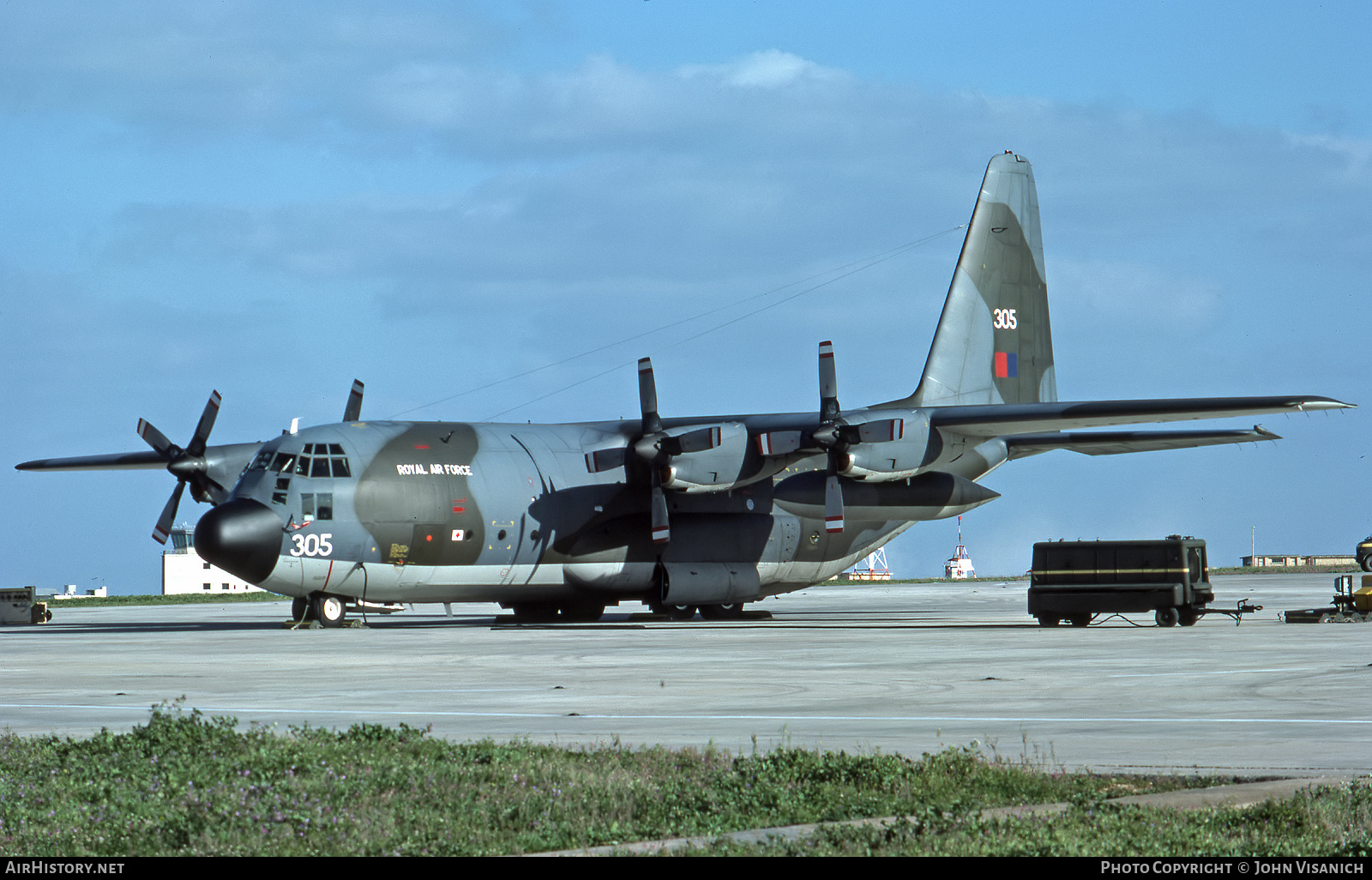 Aircraft Photo of XV305 | Lockheed C-130K Hercules C1 (L-382) | UK - Air Force | AirHistory.net #411097
