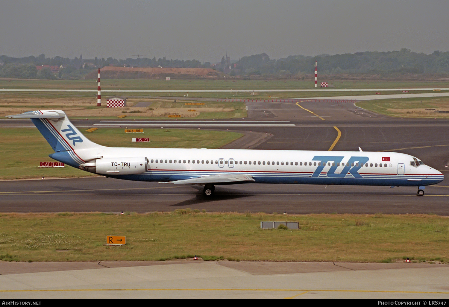 Aircraft Photo of TC-TRU | McDonnell Douglas MD-83 (DC-9-83) | TUR - European Airlines | AirHistory.net #411325