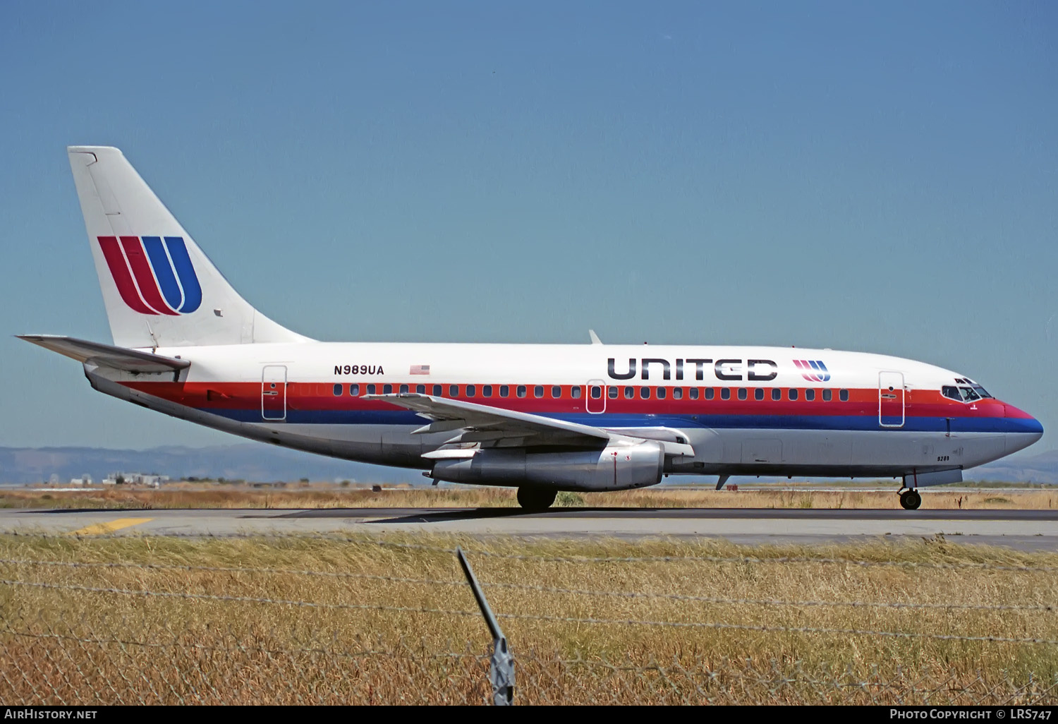 Aircraft Photo of N989UA | Boeing 737-291/Adv | United Airlines | AirHistory.net #411352