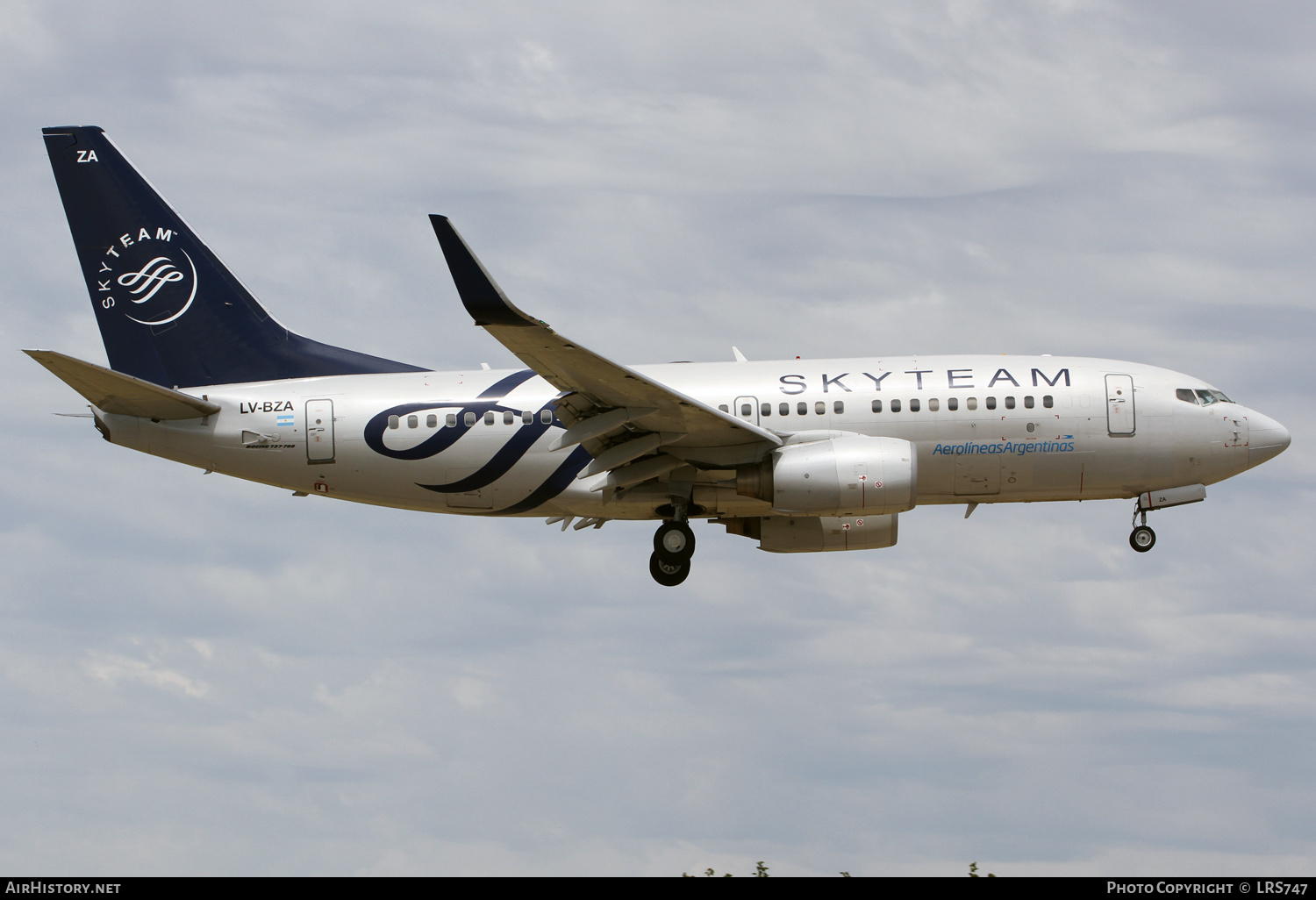 Aircraft Photo of LV-BZA | Boeing 737-76N | Aerolíneas Argentinas | AirHistory.net #411389