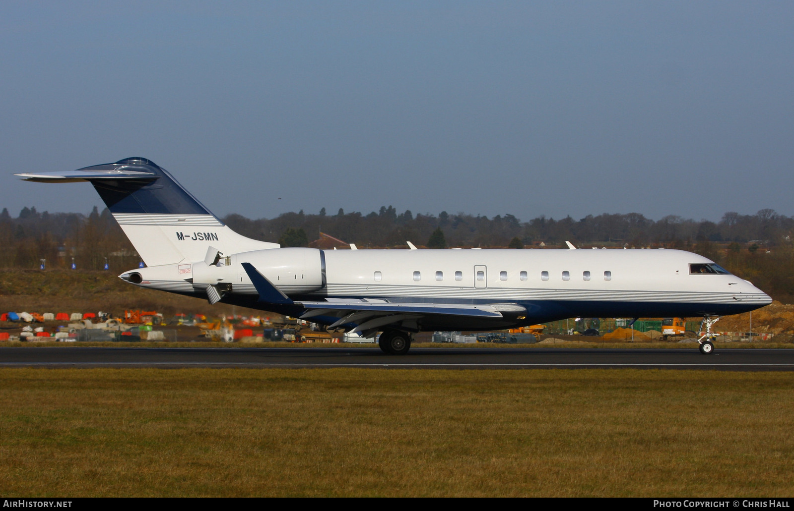 Aircraft Photo of M-JSMN | Bombardier Global 5000 (BD-700-1A11) | AirHistory.net #411421