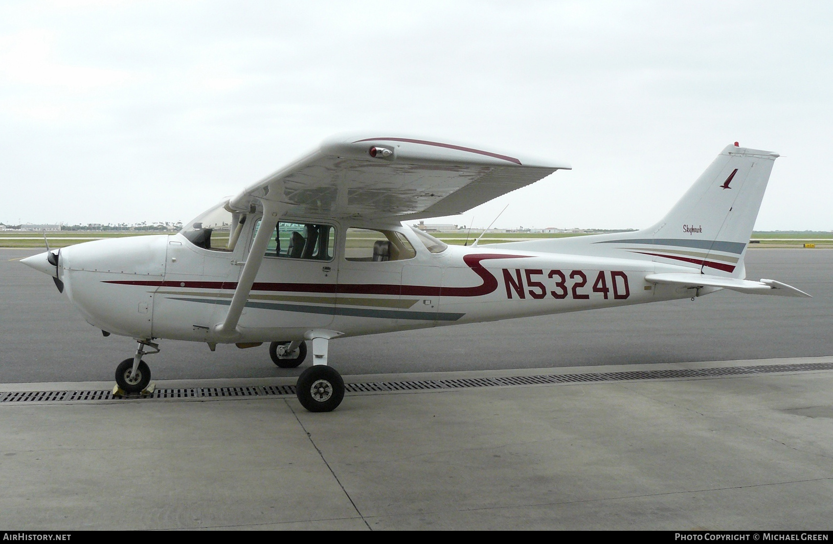 Aircraft Photo of N5324D | Cessna 172N Skyhawk | AirHistory.net #411428