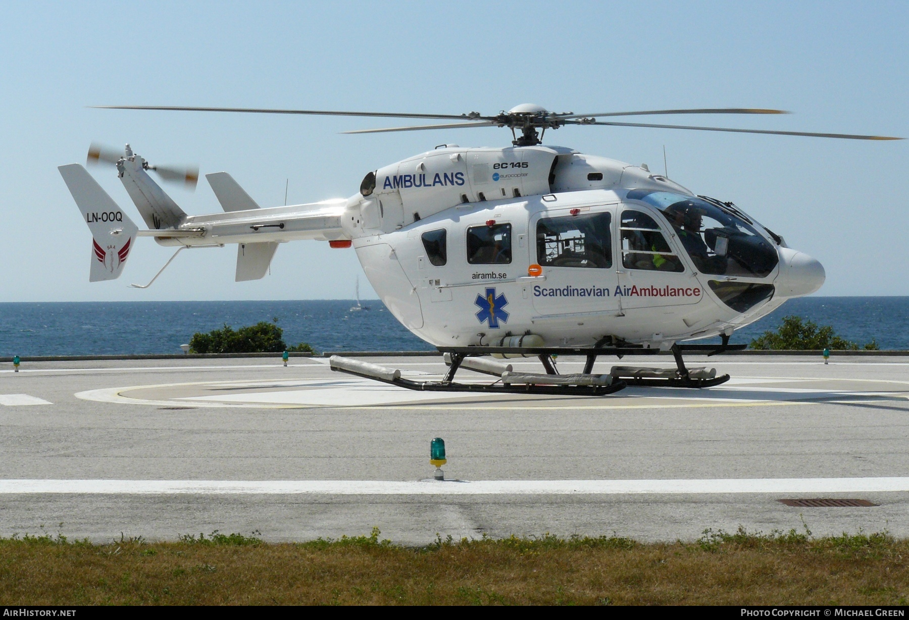 Aircraft Photo of LN-OOQ | Eurocopter-Kawasaki EC-145 (BK-117C-2) | Scandinavian Air Ambulance - SAA | AirHistory.net #411460
