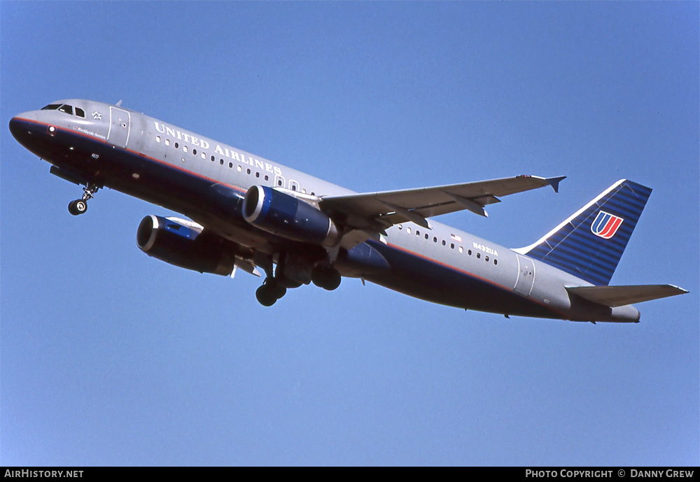 Aircraft Photo of N432UA | Airbus A320-232 | United Airlines | AirHistory.net #411482