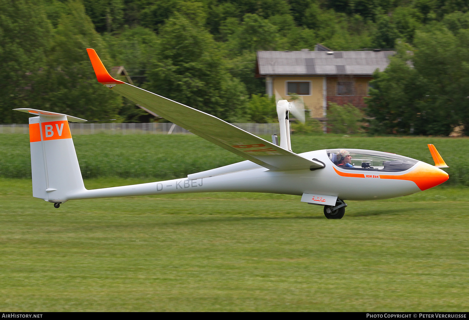 Aircraft Photo of DKBEJ Schleicher ASH26E 411551