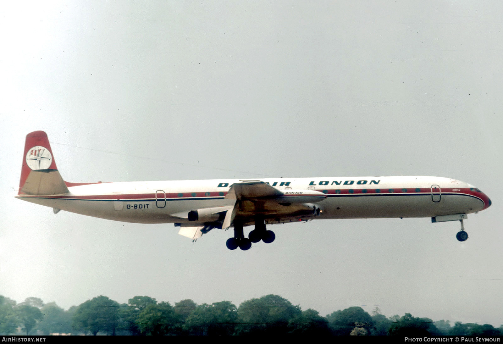 Aircraft Photo of G-BDIT | De Havilland D.H. 106 Comet 4C | Dan-Air London | AirHistory.net #411636