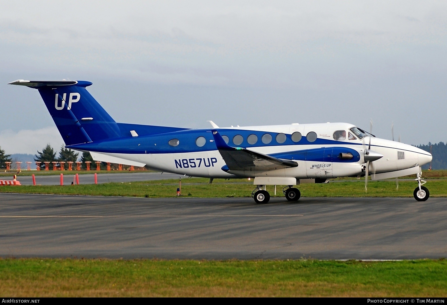 Aircraft Photo of N857UP | Beechcraft 350i King Air (B300) | Wheels Up | AirHistory.net #411767