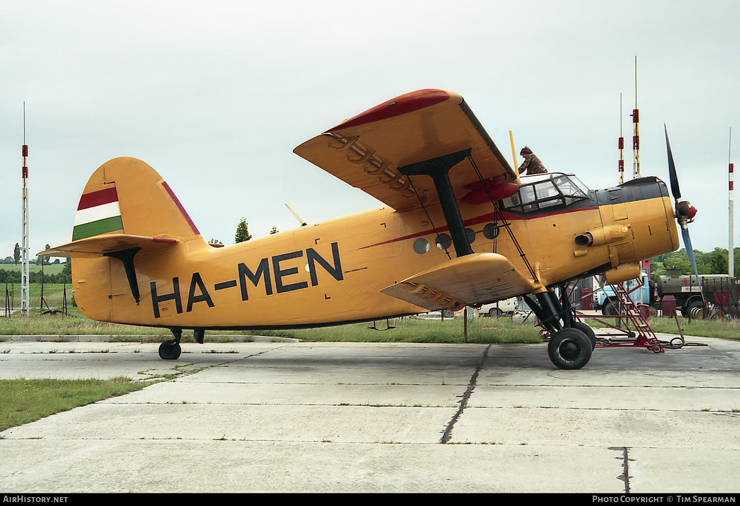 Aircraft Photo of HA-MEN | Antonov An-2R | AirHistory.net #411842