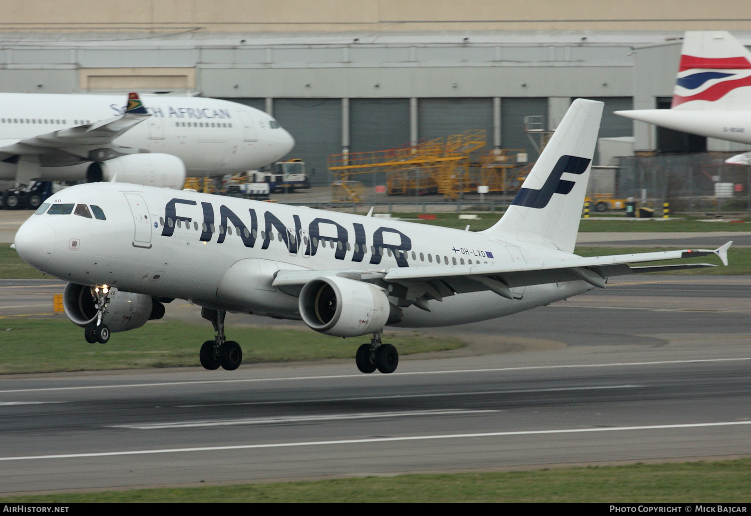 Aircraft Photo of OH-LXD | Airbus A320-214 | Finnair | AirHistory.net #411867
