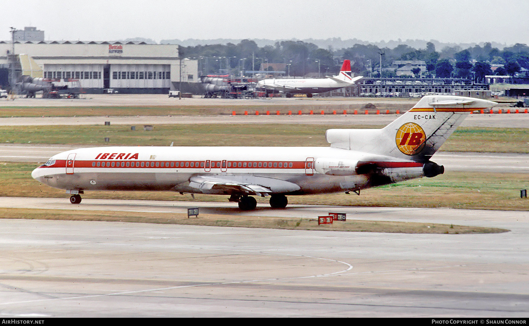Aircraft Photo of EC-CAK | Boeing 727-256/Adv | Iberia | AirHistory.net #411985