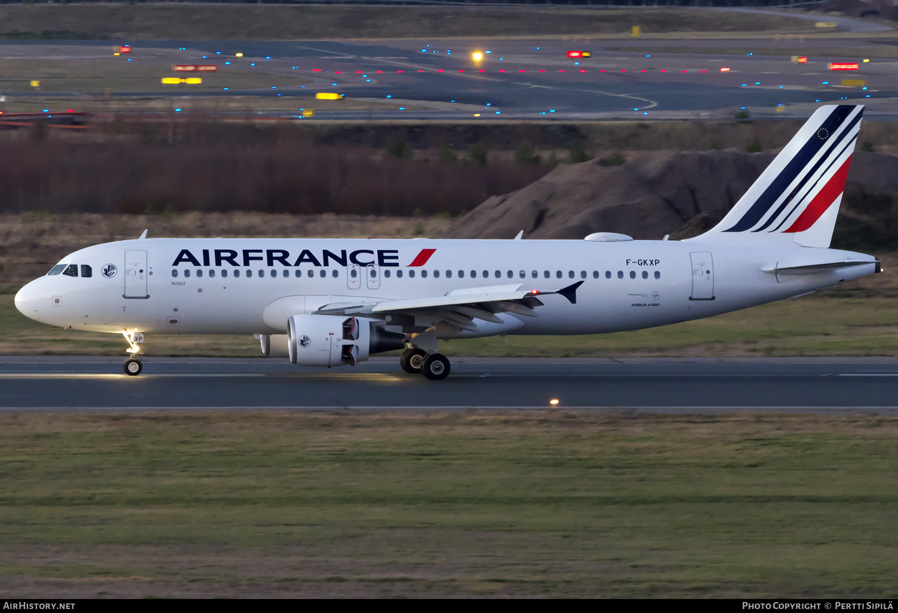 Aircraft Photo of F-GKXP | Airbus A320-214 | Air France | AirHistory.net #412029
