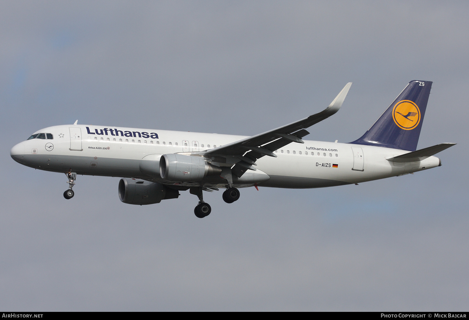 Aircraft Photo of D-AIZS | Airbus A320-214 | Lufthansa | AirHistory.net #412045