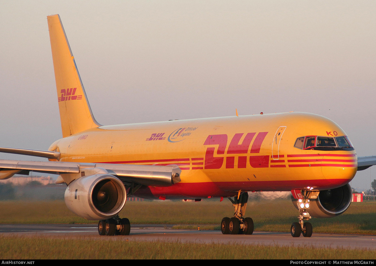 Aircraft Photo of G-BIKO | Boeing 757-236/SF | DHL International | AirHistory.net #412190