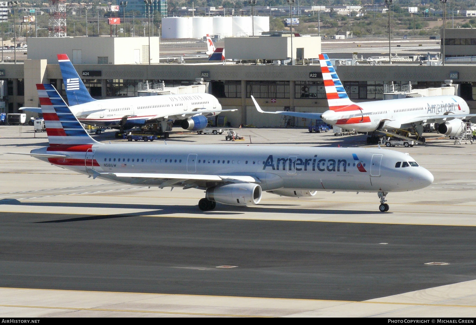 Aircraft Photo of N581UW | Airbus A321-231 | American Airlines | AirHistory.net #412214