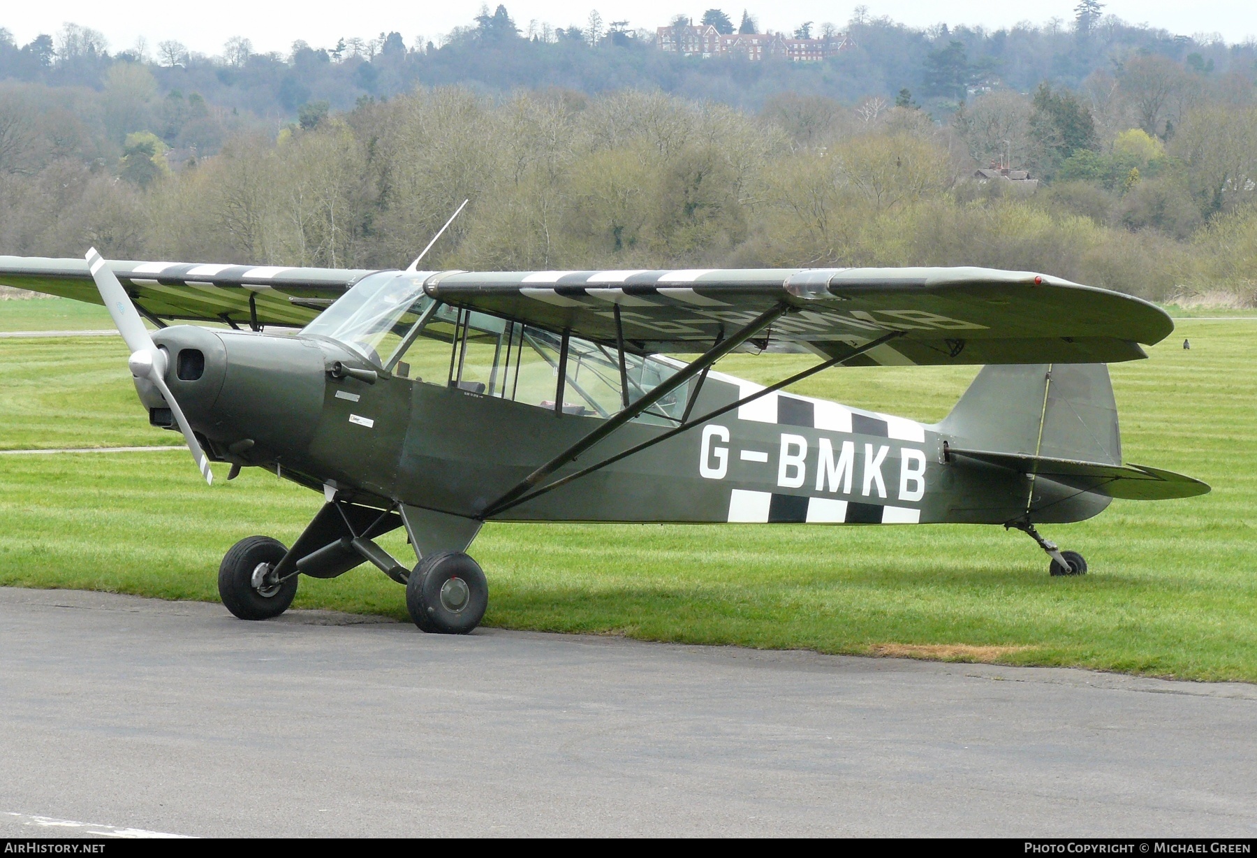 Aircraft Photo of G-BMKB | Piper L-21B Super Cub | AirHistory.net #412219