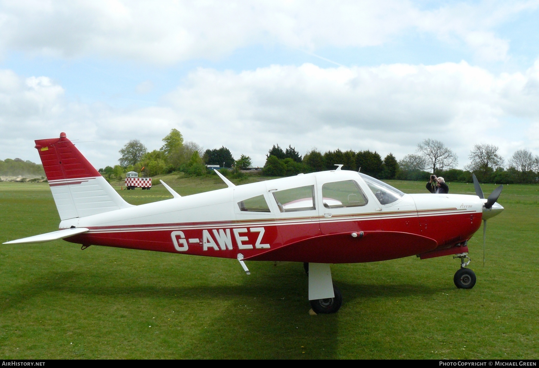 Aircraft Photo of G-AWEZ | Piper PA-28R-180 Cherokee Arrow | AirHistory.net #412278