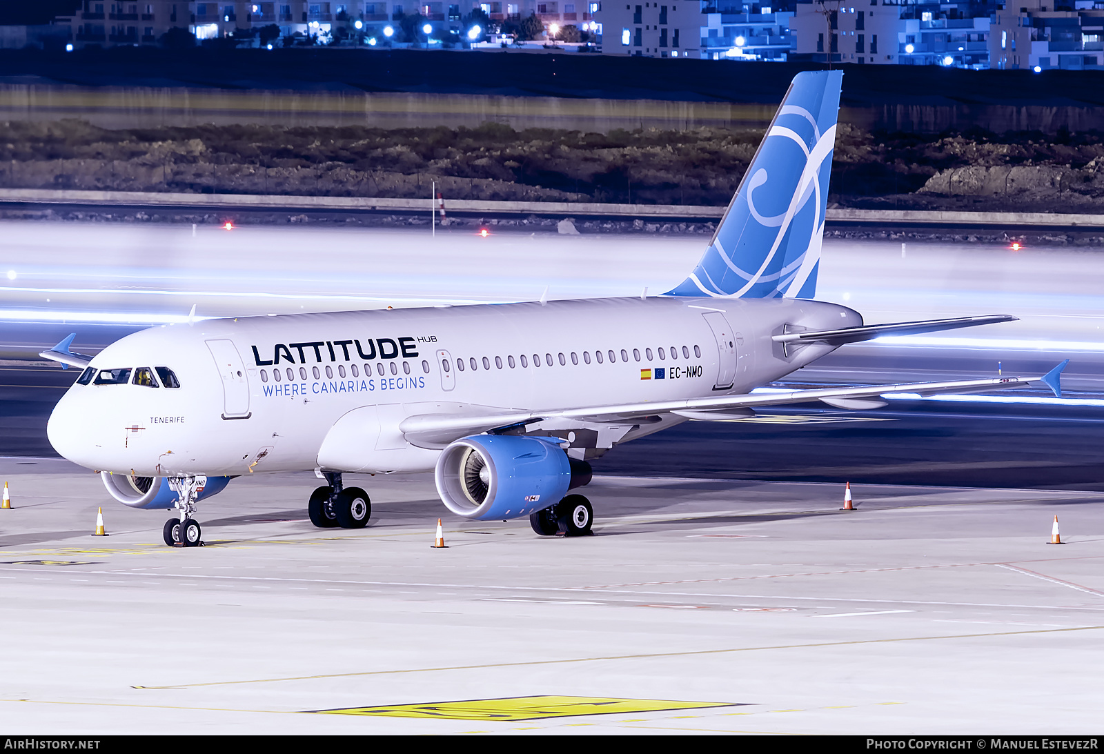 Aircraft Photo of EC-NMO | Airbus A319-115 | Lattitude Hub | AirHistory.net #412316