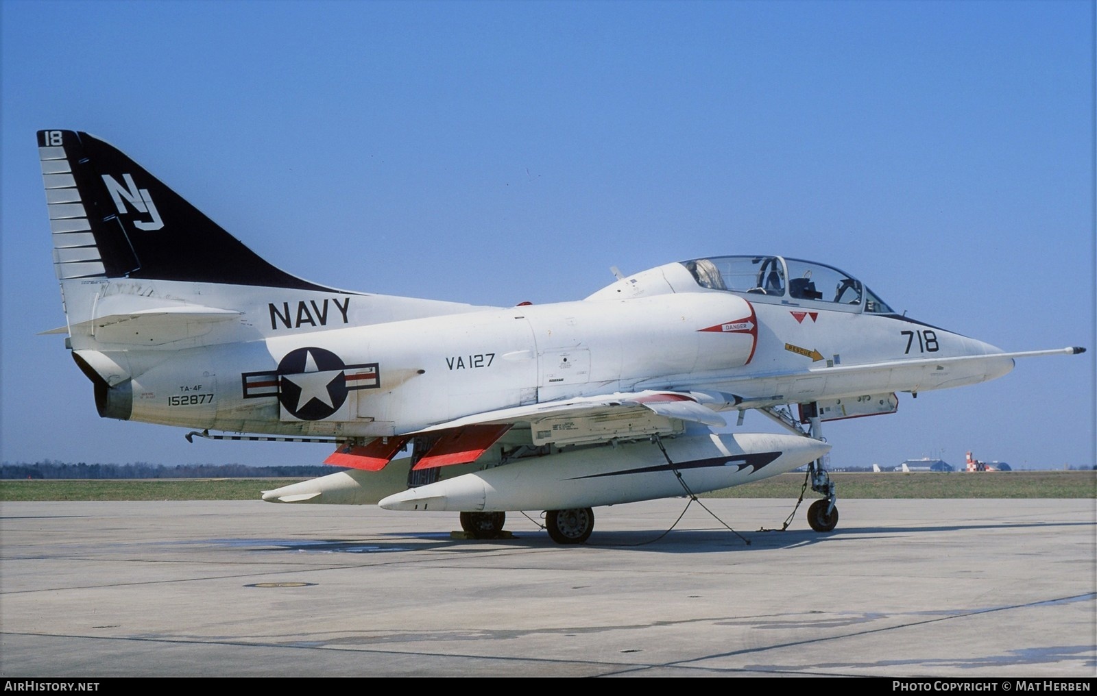 Aircraft Photo of 152877 | Douglas TA-4F Skyhawk | USA - Navy | AirHistory.net #412320