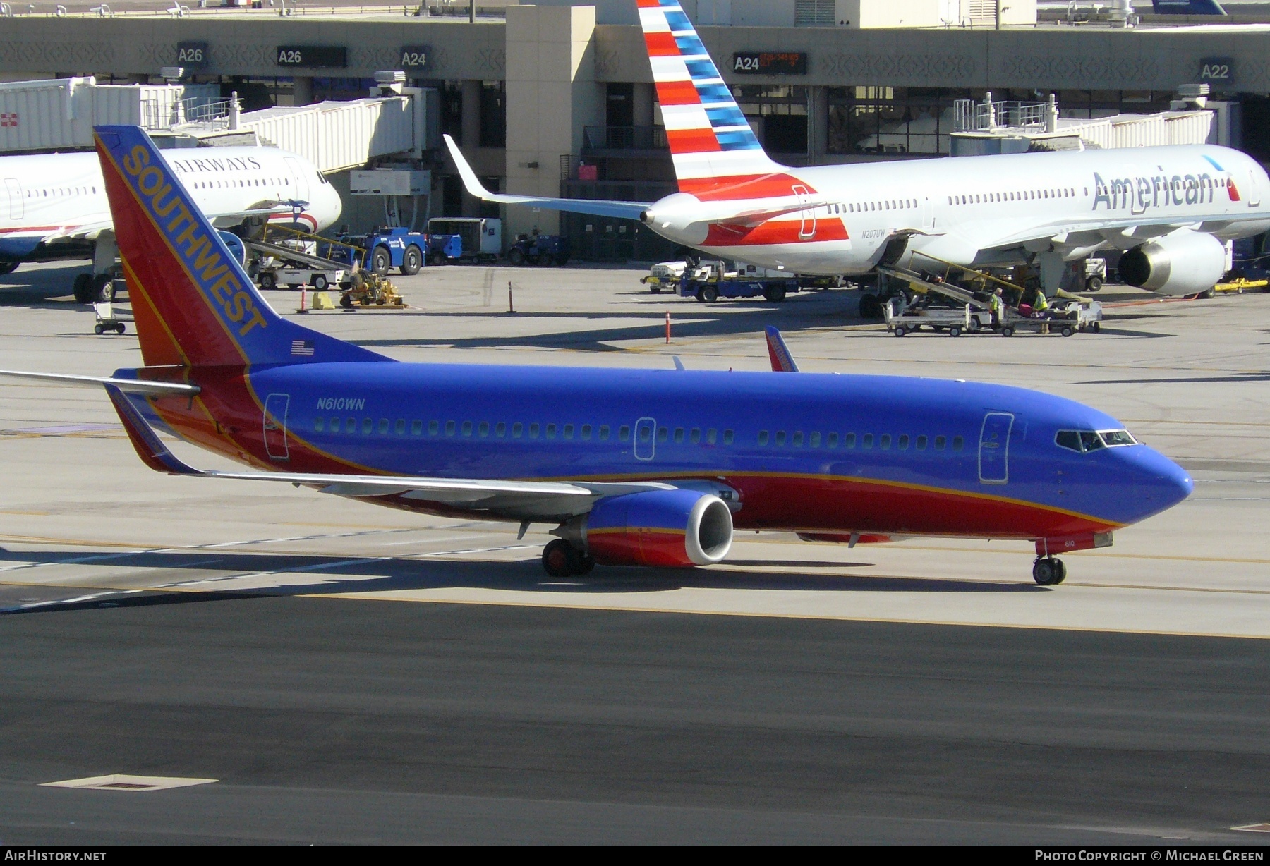 Aircraft Photo of N610WN | Boeing 737-3H4 | Southwest Airlines | AirHistory.net #412330