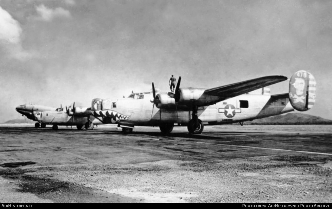 Aircraft Photo of 42-73478 | Consolidated B-24J Liberator | USA - Air Force | AirHistory.net #412353