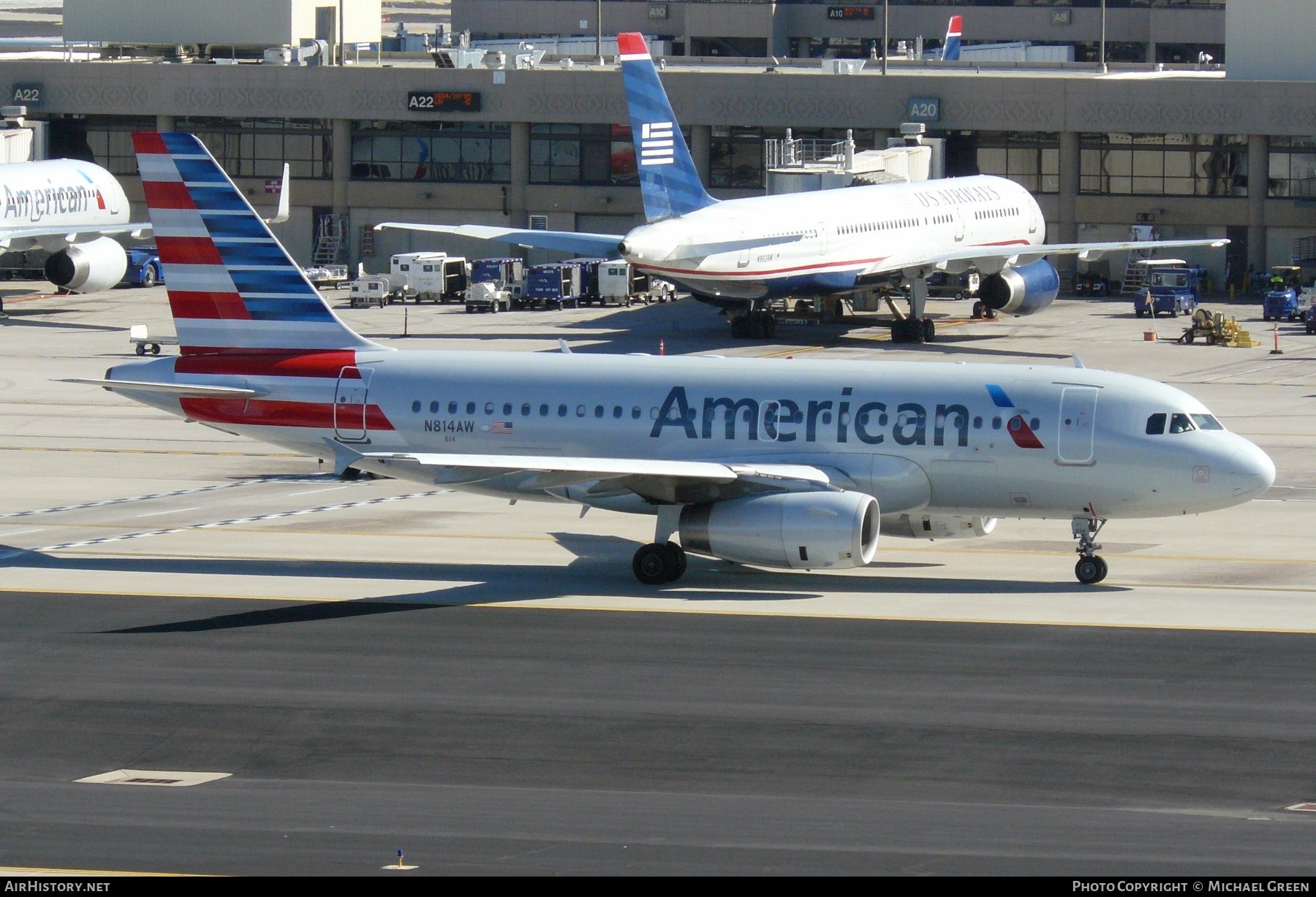 Aircraft Photo of N814AW | Airbus A319-132 | American Airlines | AirHistory.net #412366