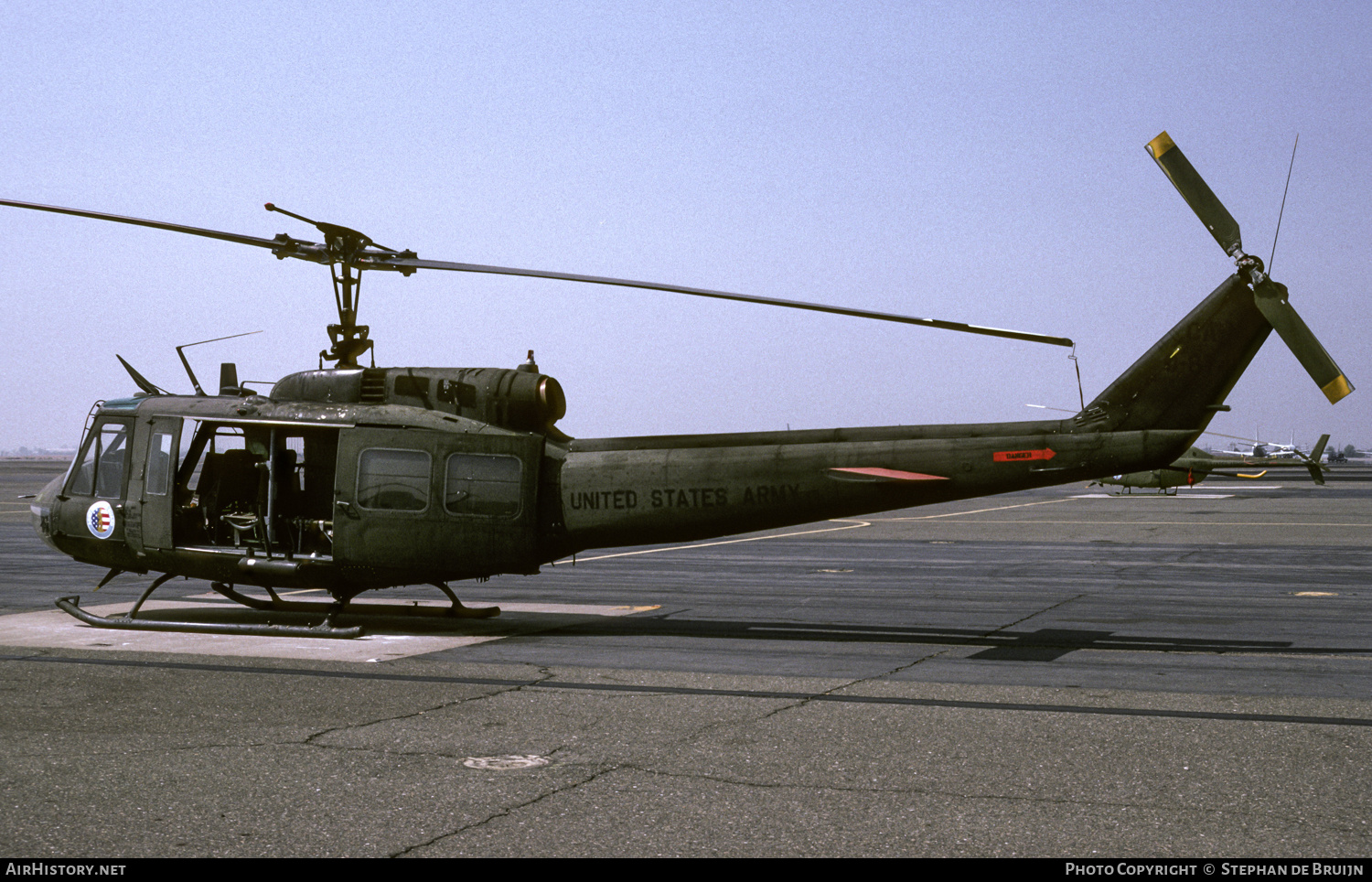 Aircraft Photo of 63-8741 / 0-38741 | Bell UH-1D Iroquois | USA - Army | AirHistory.net #412524