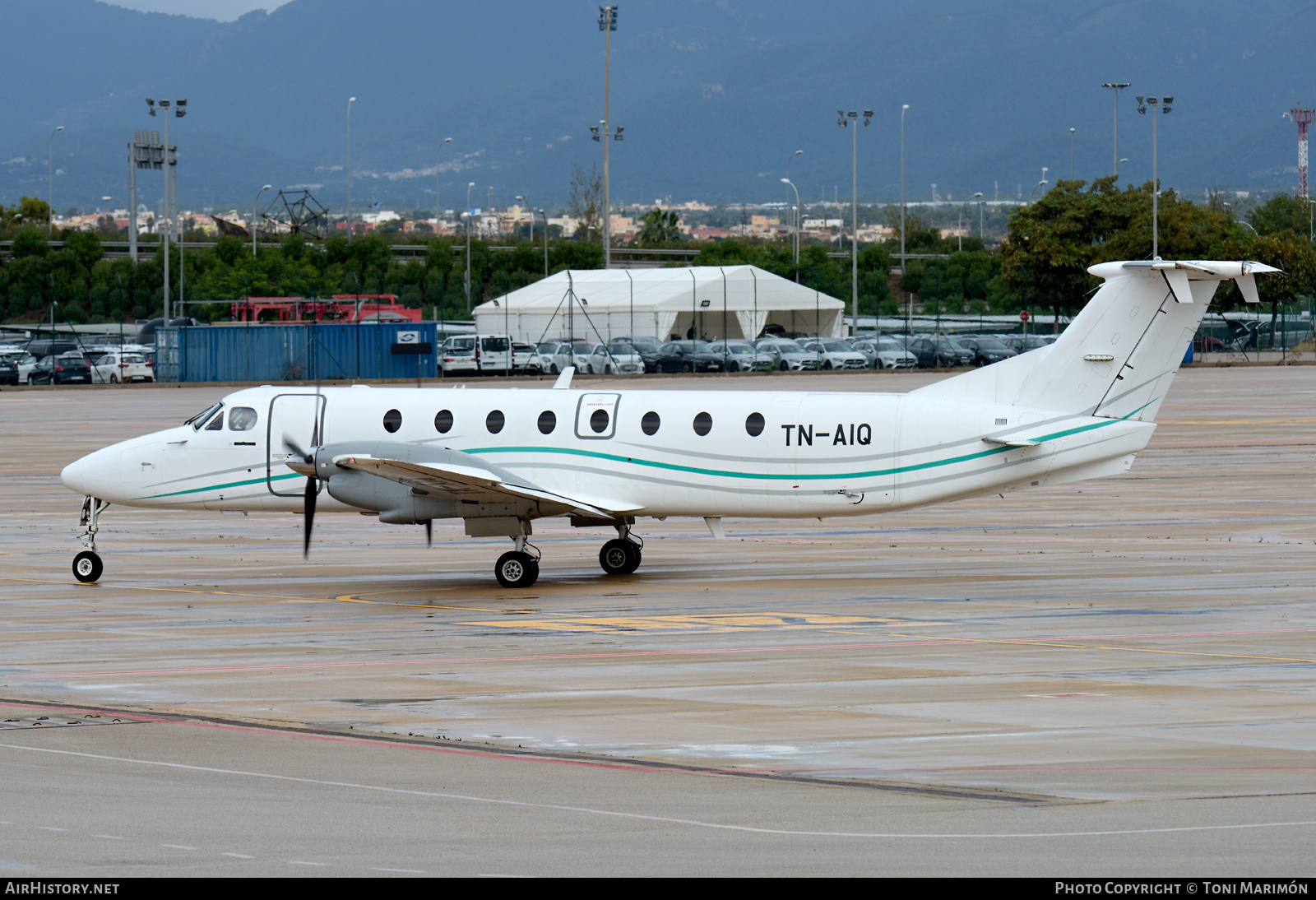 Aircraft Photo of TN-AIQ | Beech 1900C-1 | Equaflight Service | AirHistory.net #412525