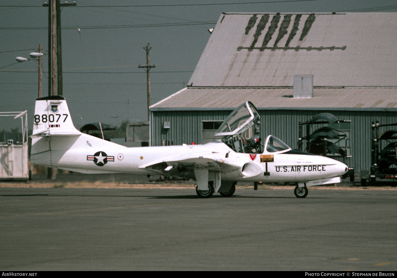 Aircraft Photo of 68-8077 / 88077 | Cessna T-37B Tweety Bird | USA - Air Force | AirHistory.net #412566