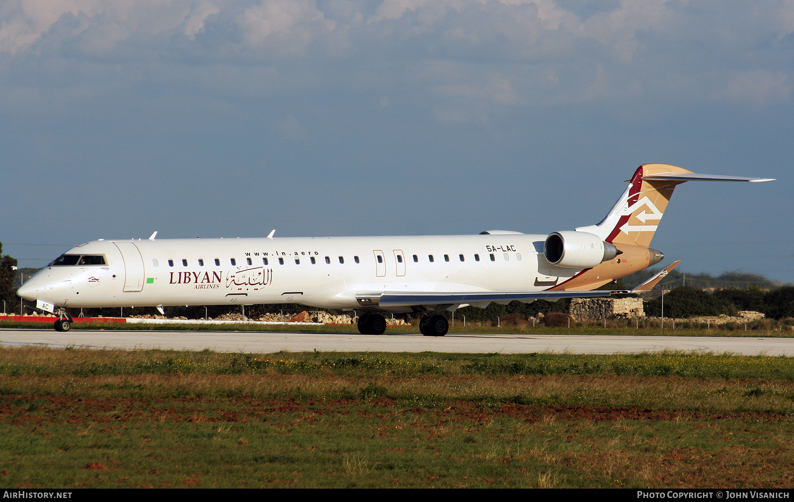 Aircraft Photo of 5A-LAC | Bombardier CRJ-900ER (CL-600-2D24) | Libyan Airlines | AirHistory.net #412607