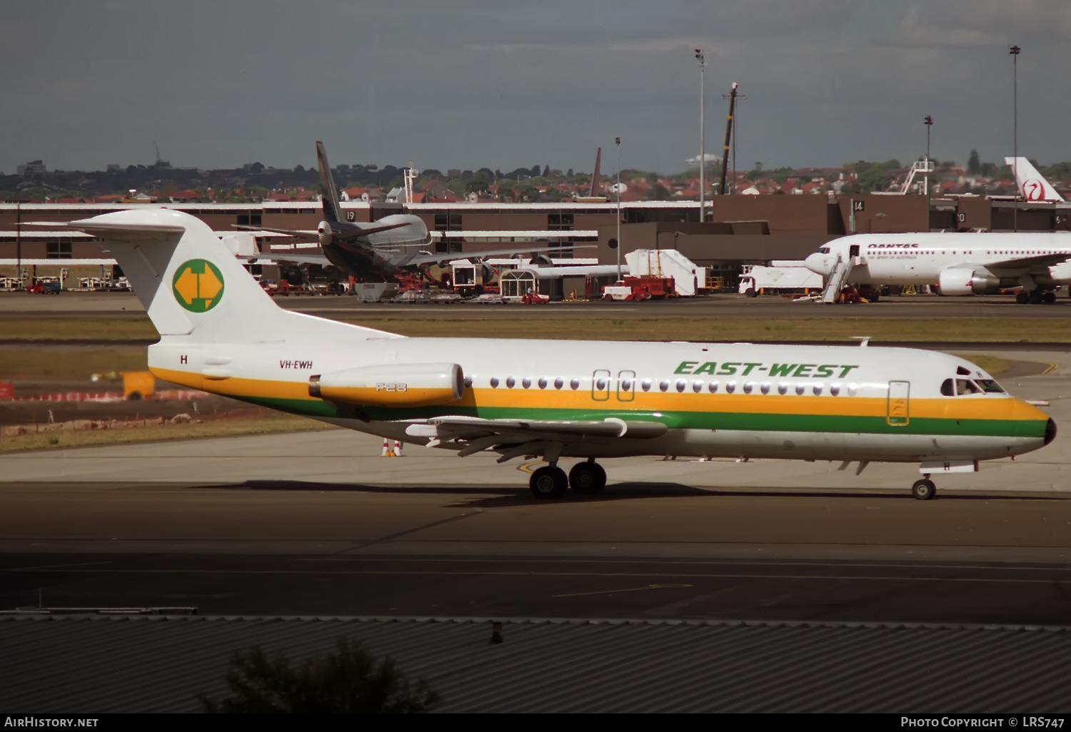 Aircraft Photo of VH-EWH | Fokker F28-4000 Fellowship | East-West Airlines | AirHistory.net #412633