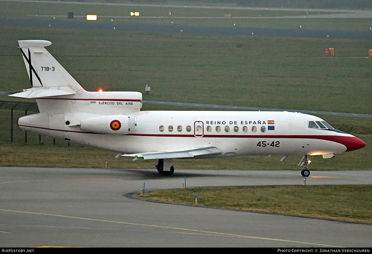 Aircraft Photo of T18-3 | Dassault Falcon 900B | Spain - Air Force | AirHistory.net #412708
